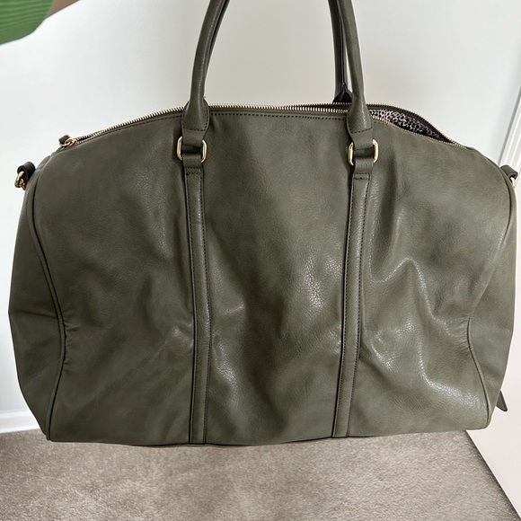 Sole Society Faux Leather Devon Weekender in Olive - Picture 3 of 5